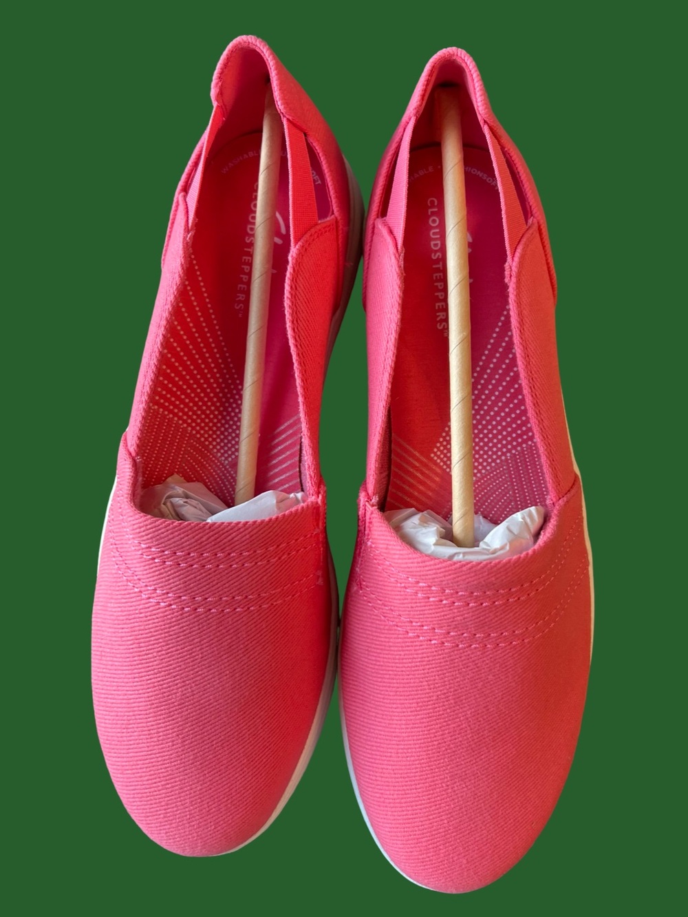 Clarks Cloudsteppers Women’s Breeze Slip-on in Bright Coral - Picture 2 of 10